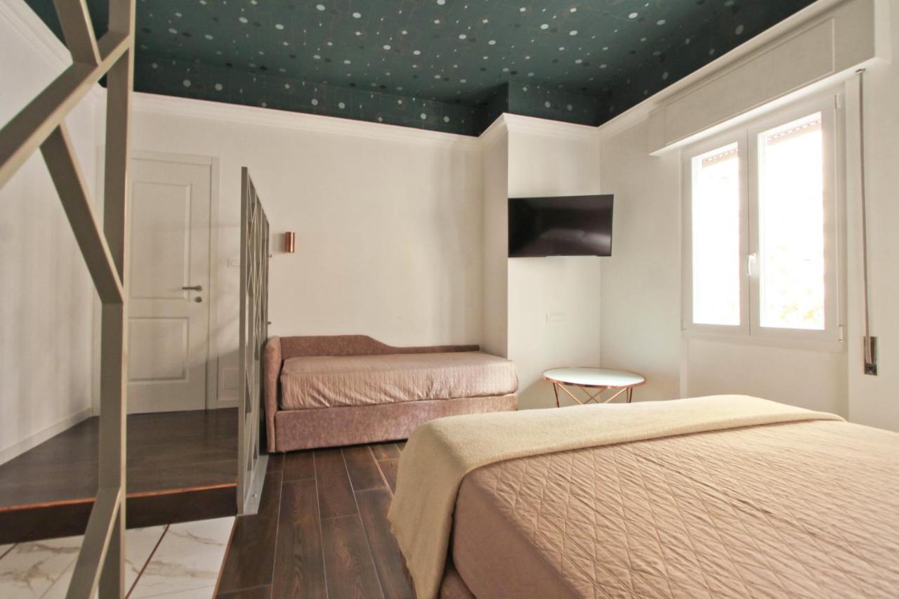 The Finest - At Spanish Steps Rome Exterior photo